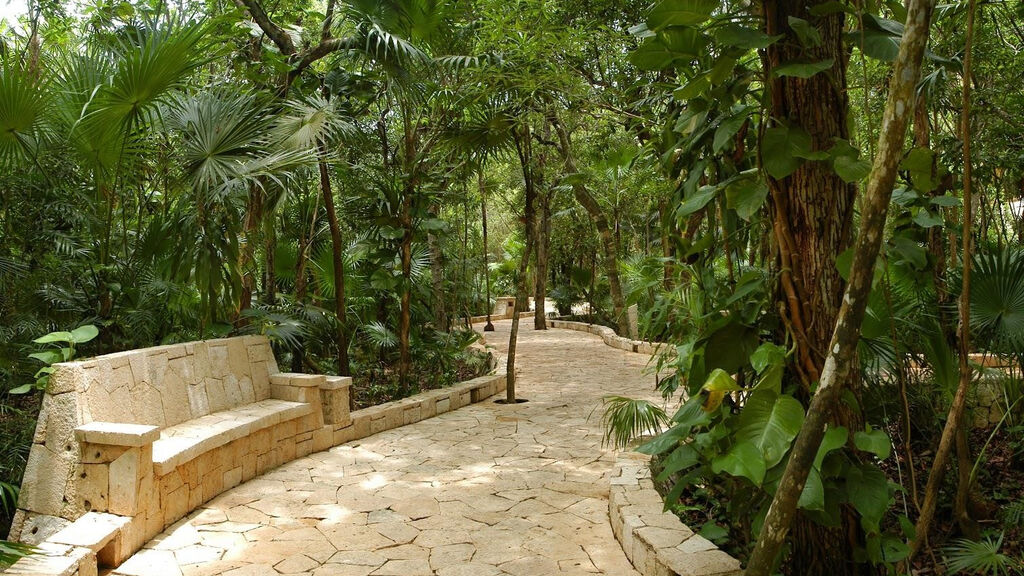 Catalonia Royal Tulum