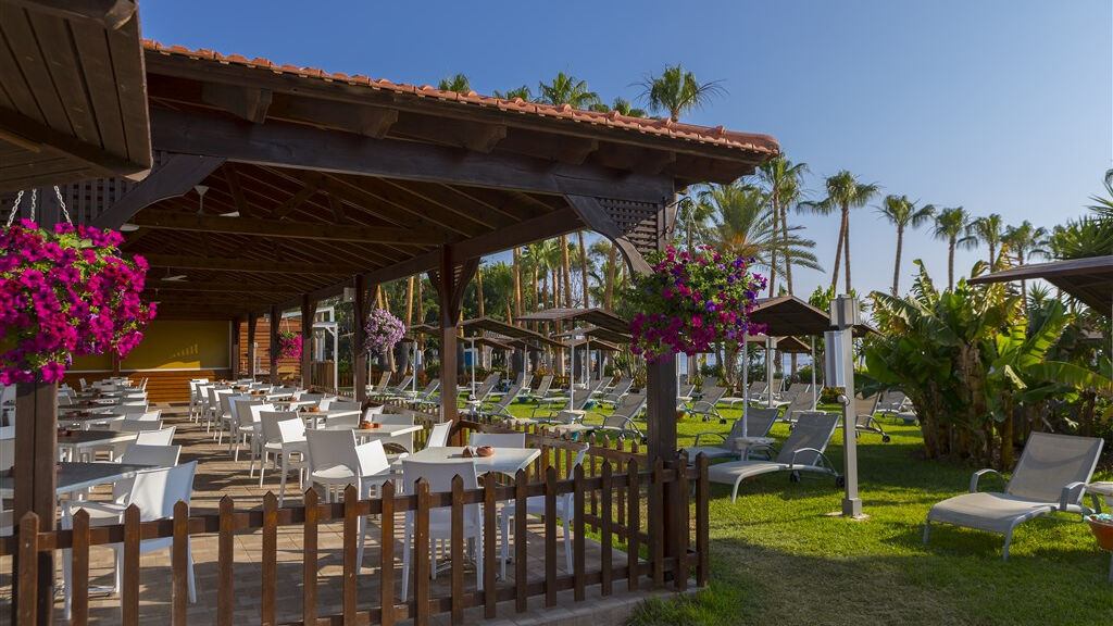 Cavo Maris Beach
