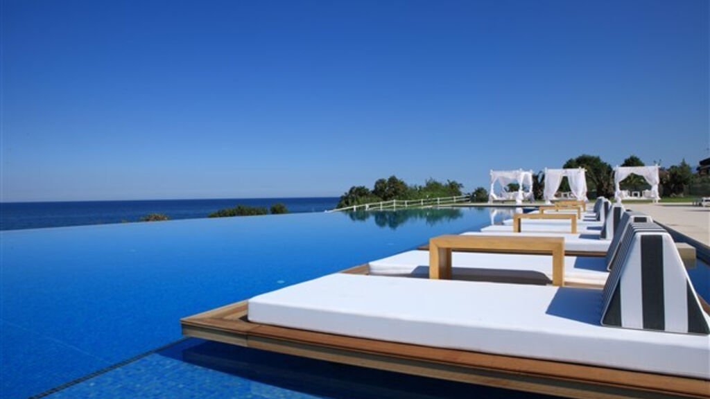 Cavo Olympo Luxury Resort And Spa