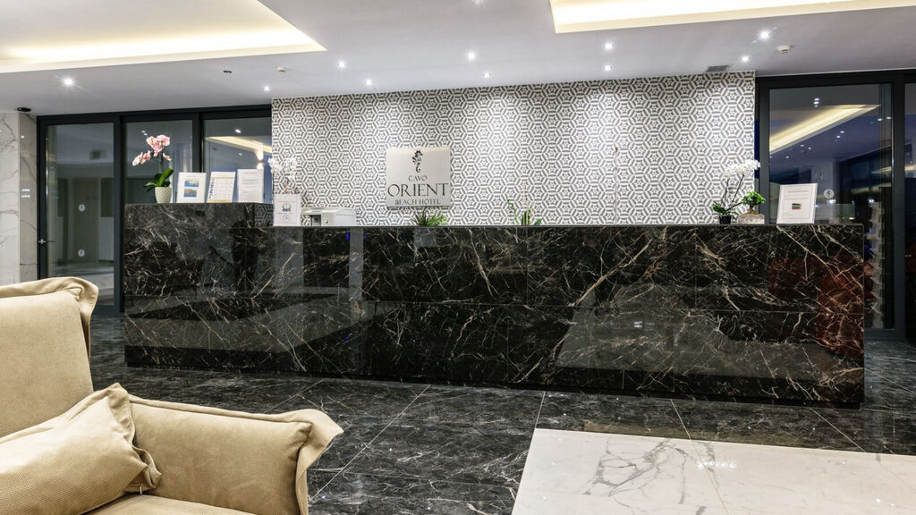 Cavo Orient Beach Hotel & Suites