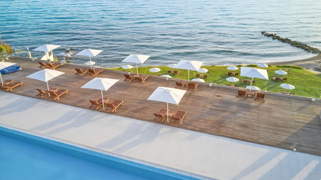 Cavo Orient Beach
