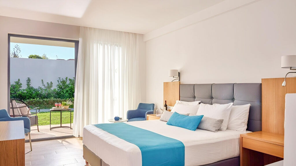 Cavo Orient Beach