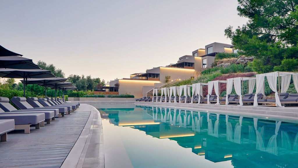 Celestial Hotel Luxury Suites and Spa