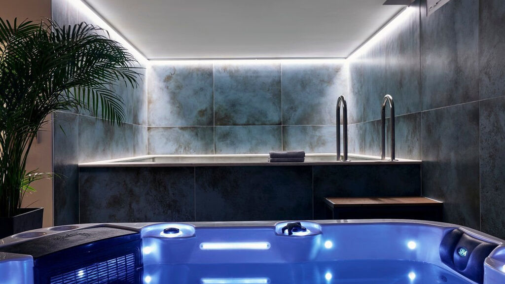 Celestial Hotel Luxury Suites and Spa