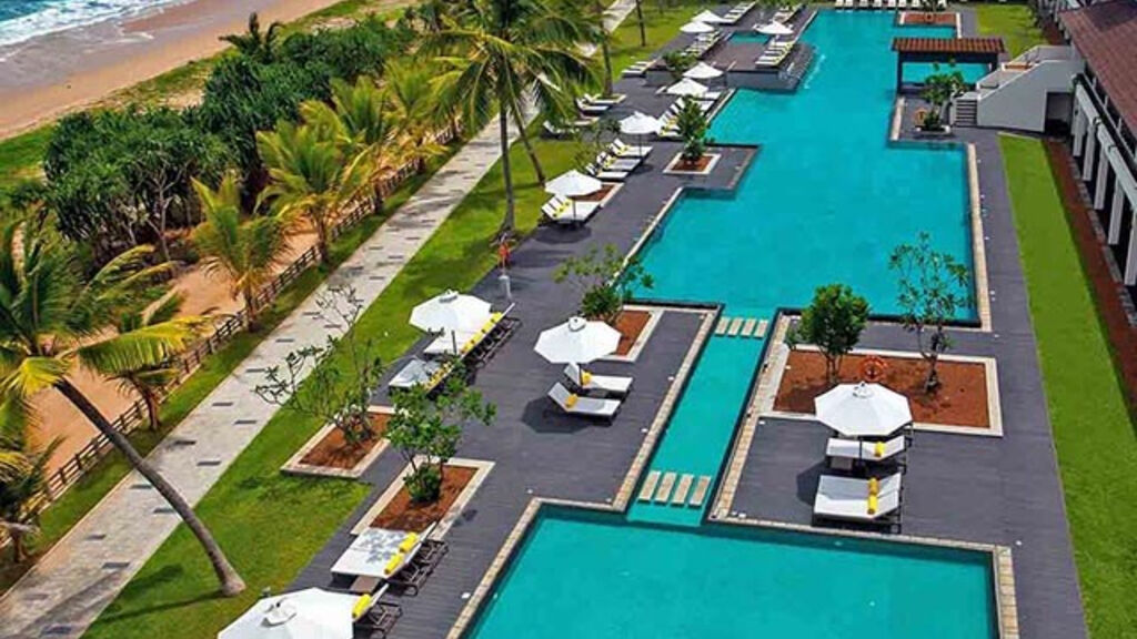 Centara Ceysands Resort & Spa