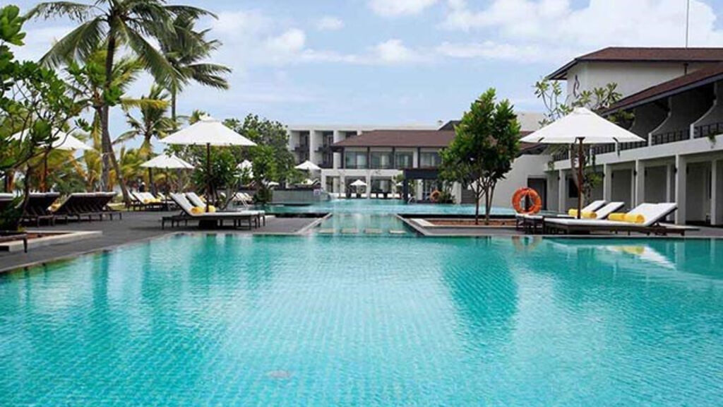 Centara Ceysands Resort & Spa