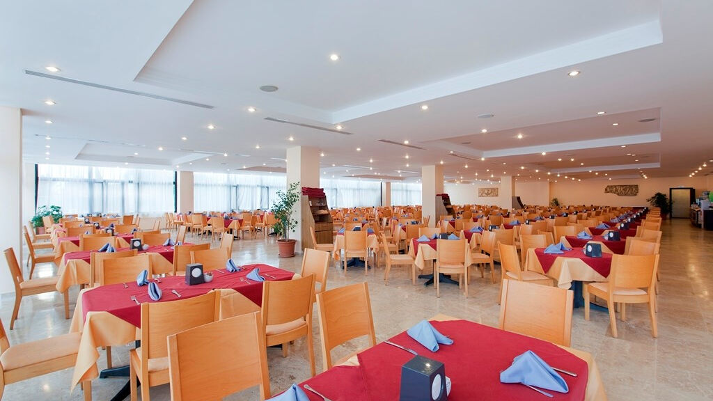 Cesars Resort