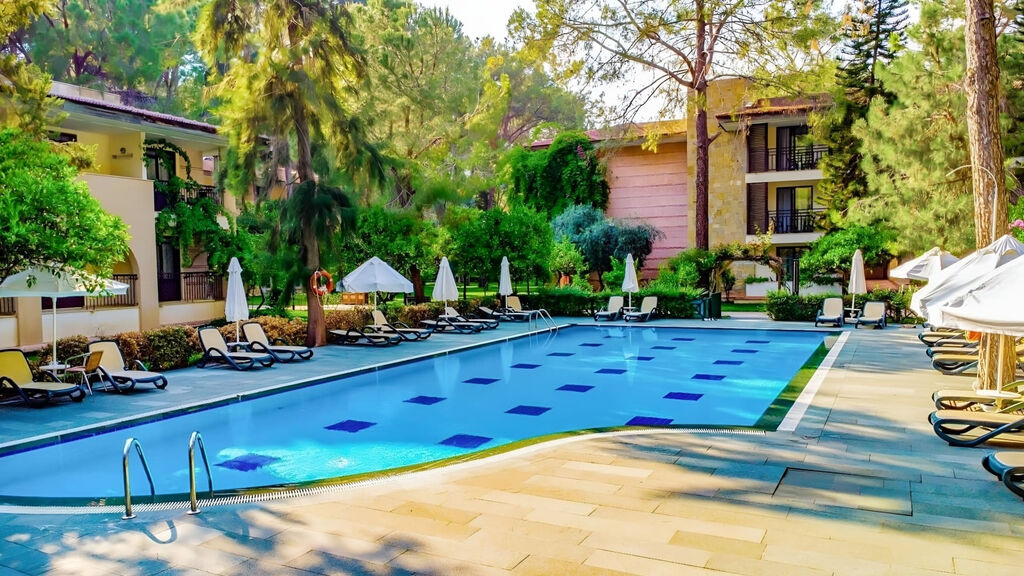 Champion Holiday Village