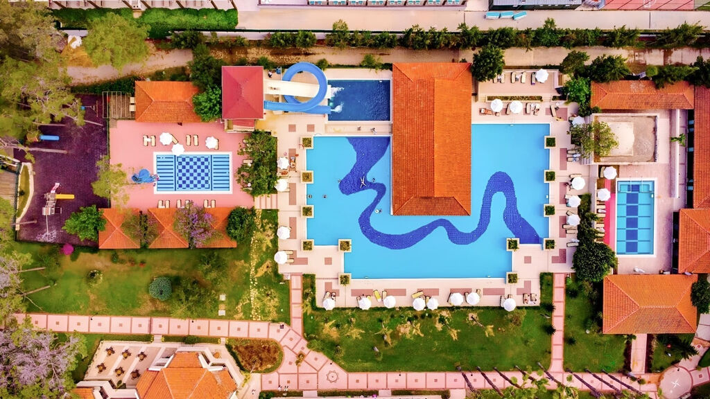 Champion Holiday Village