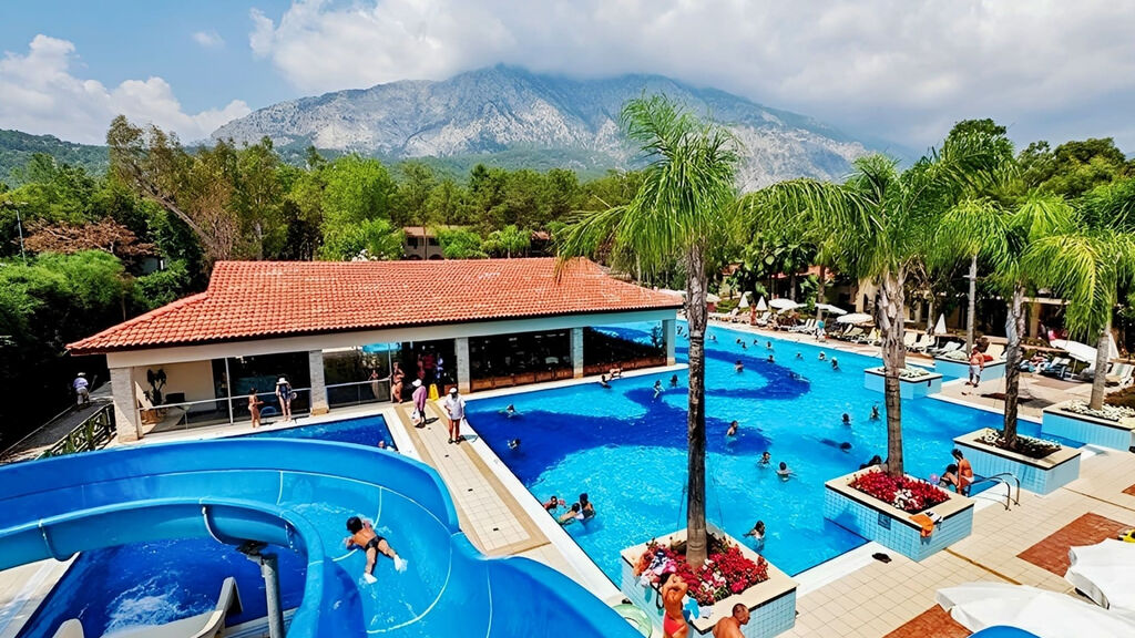 Champion Holiday Village