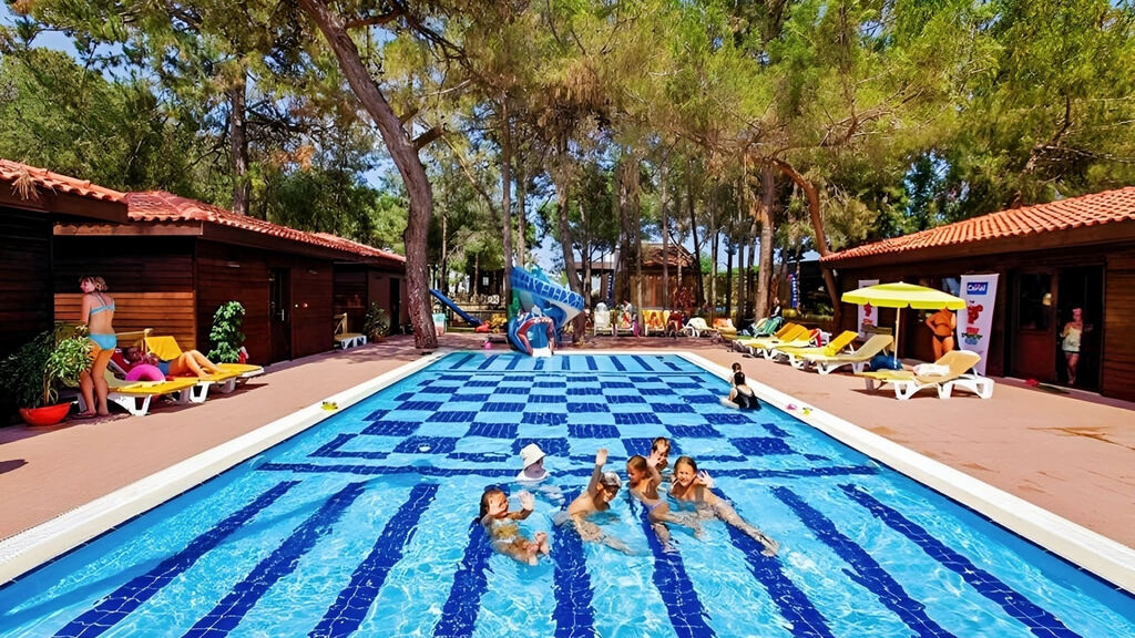 Champion Holiday Village