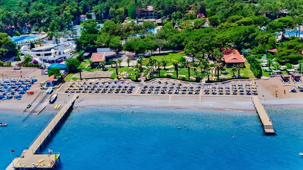 Champion Holiday Village