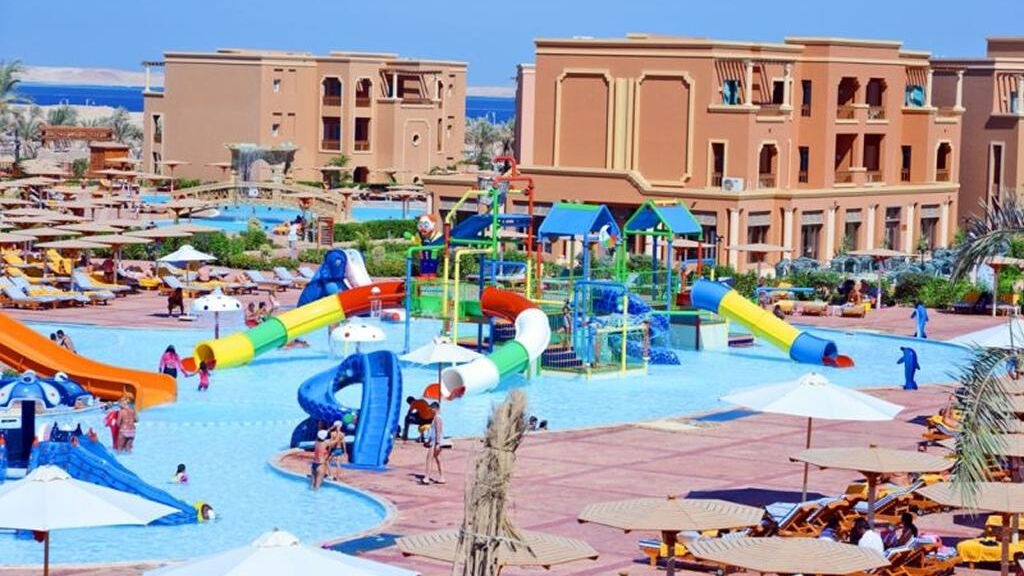 Charmillion Club Aqua Park