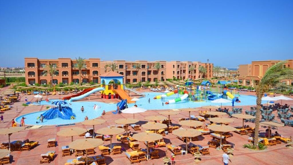 Charmillion Club Aqua Park