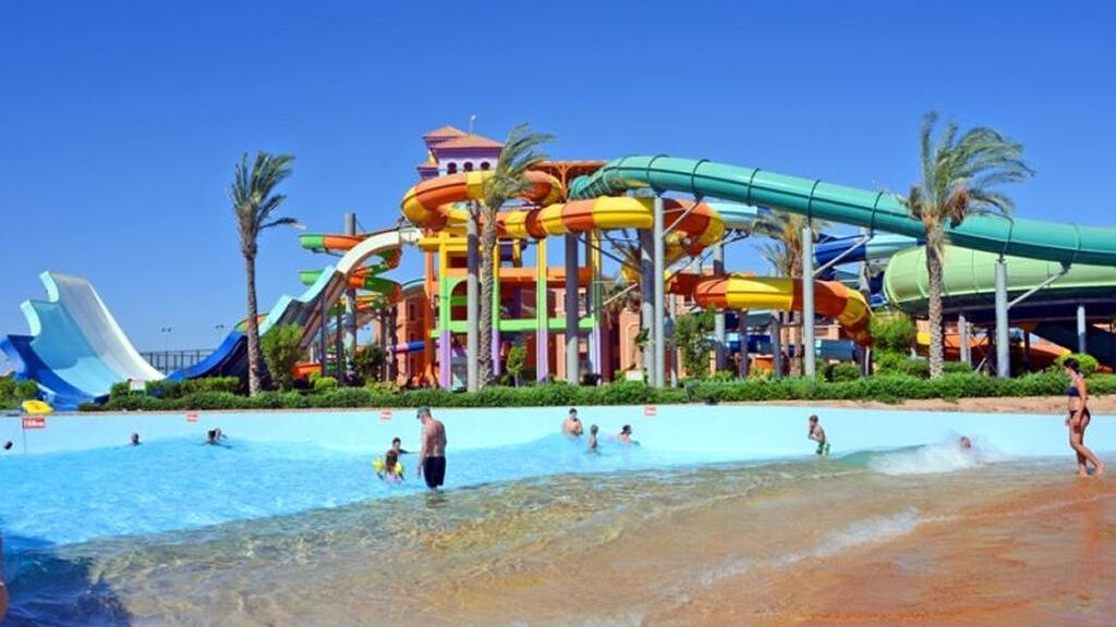 Charmillion Club Aqua Park