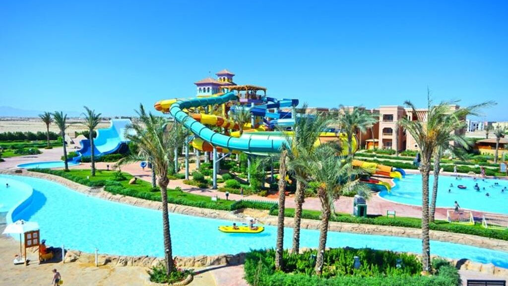 Charmillion Club Aqua Park