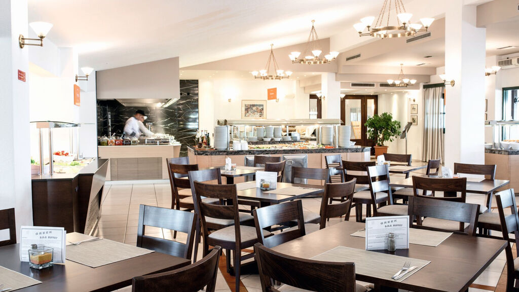 Tui Suneo Chrissi Amoudia