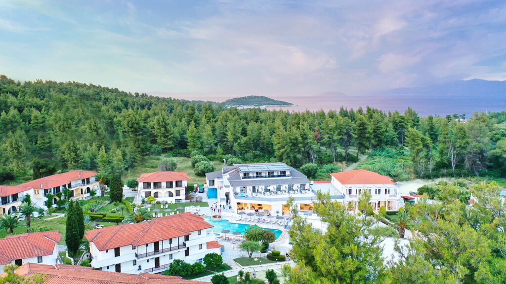 Chrousso Village