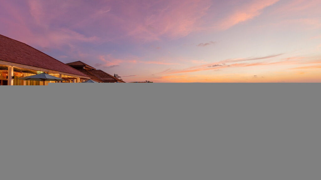 Cinnamon Hakuraa Huraa Maldives