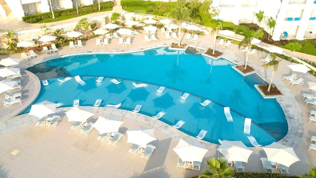 Cleopatra Luxury Resort