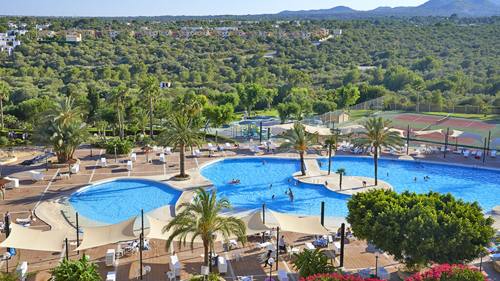 Club Cala Romani