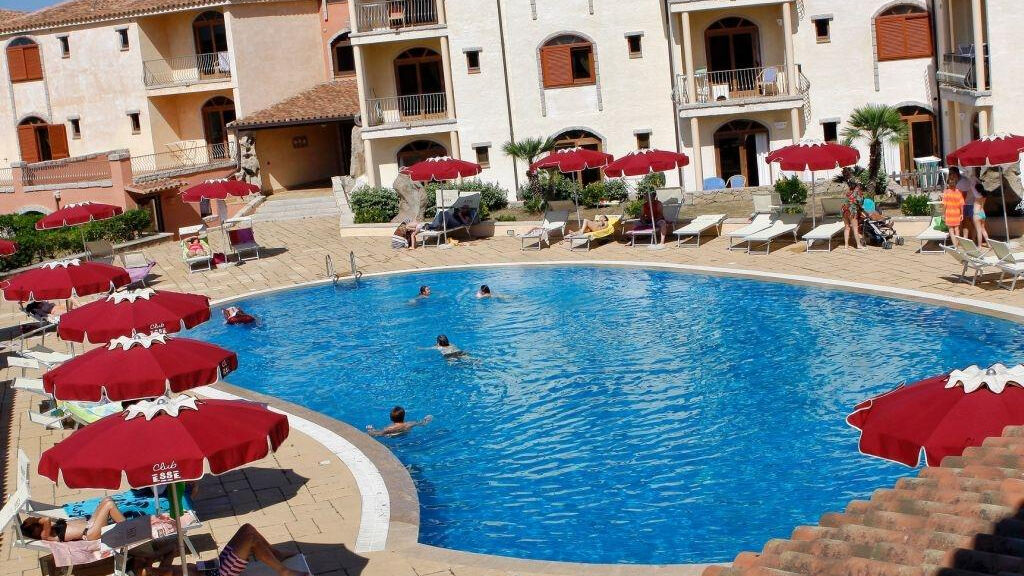 Club Esse Posada Palau