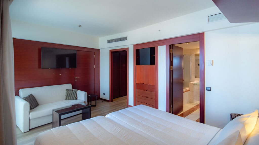 Club Hotel Casino Loutraki