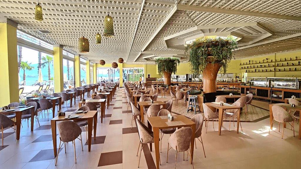 Club and Hotel Letoonia