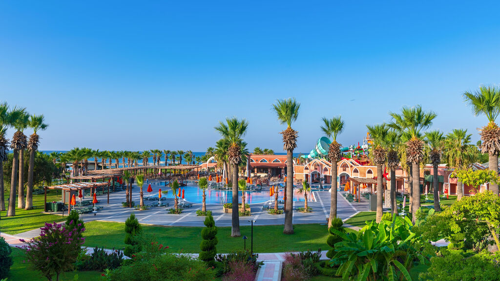 Club Mega Saray