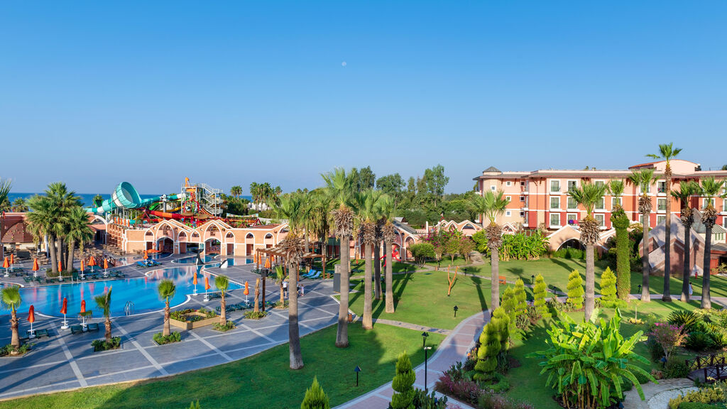 Club Mega Saray
