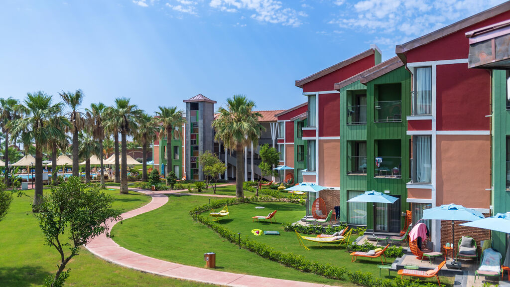 Club Mega Saray