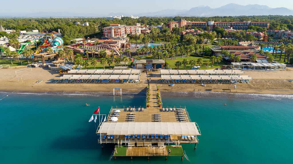 Club Mega Saray