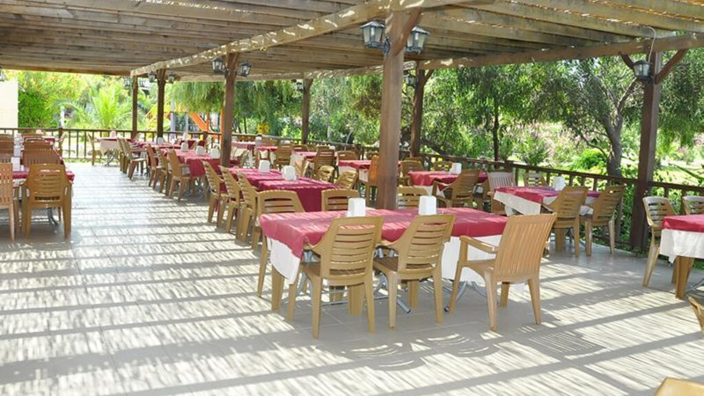 Club Serena Beach