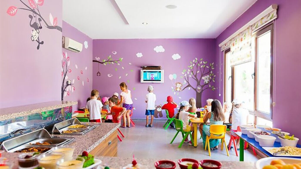 Club Turan Prince World