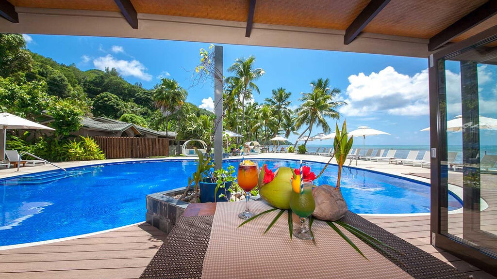 Coco De Mer & Black Parrot Suites