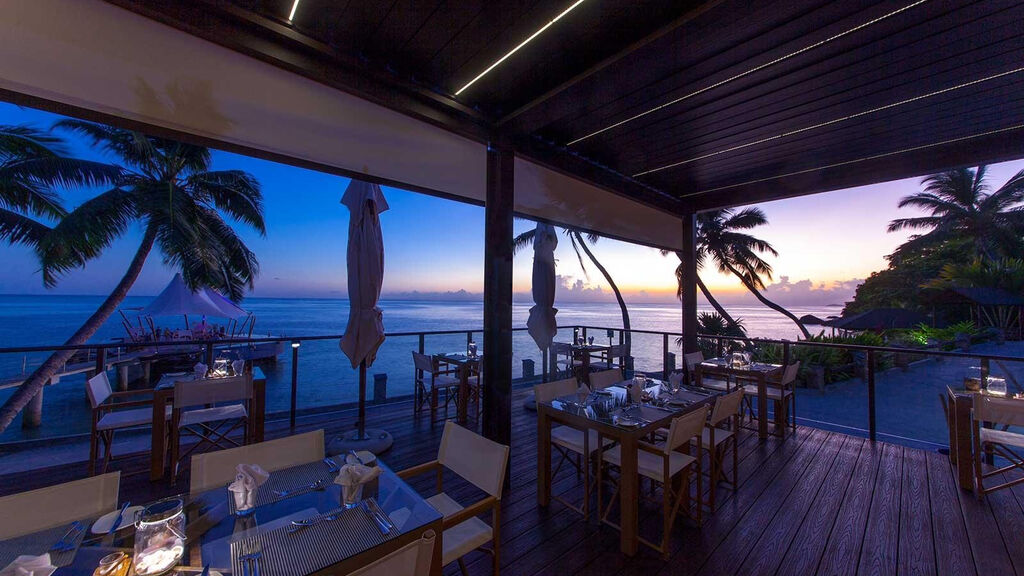 Coco De Mer & Black Parrot Suites