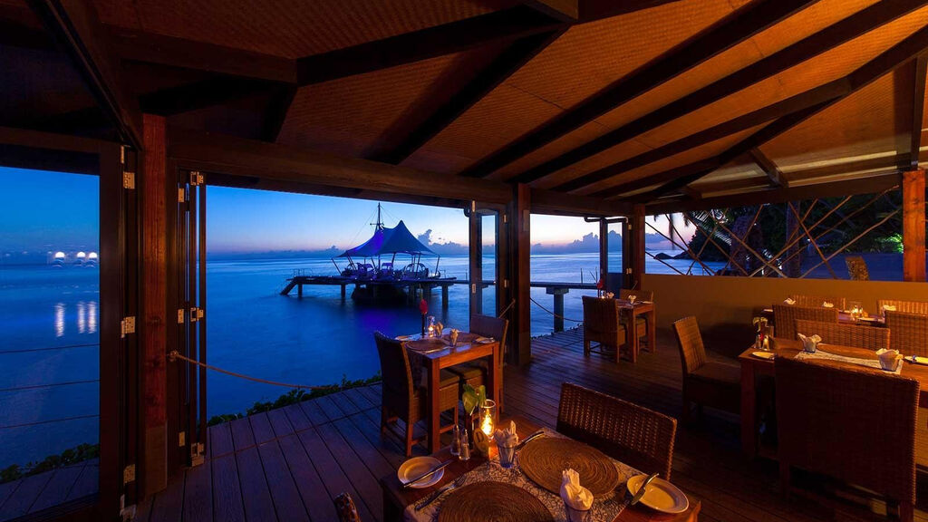 Coco De Mer & Black Parrot Suites