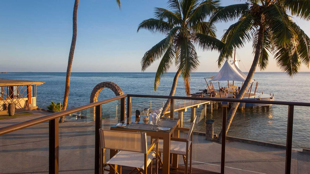 Coco De Mer & Black Parrot Suites