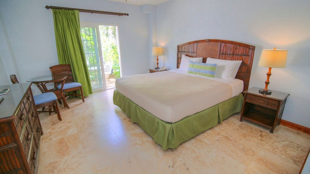 Coco La Palm Seaside Resort