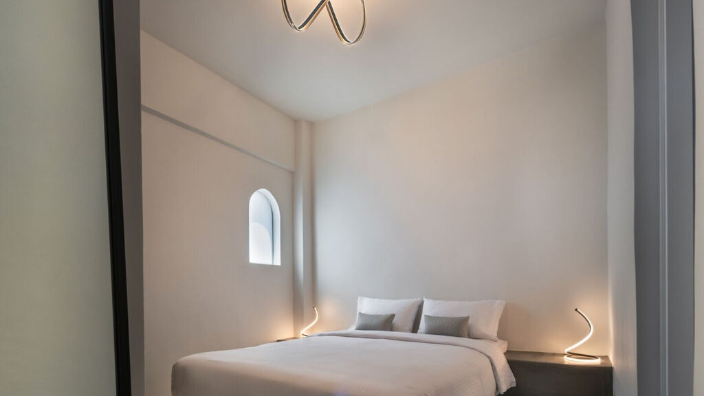 Colombo'S Beachfront