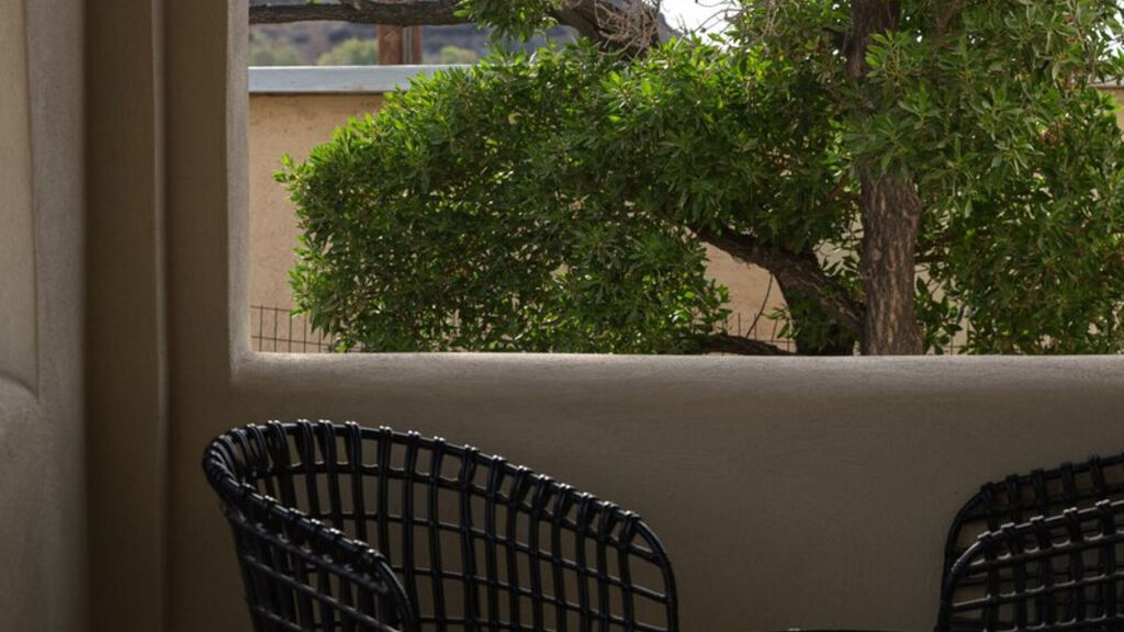 Colombo'S Beachfront