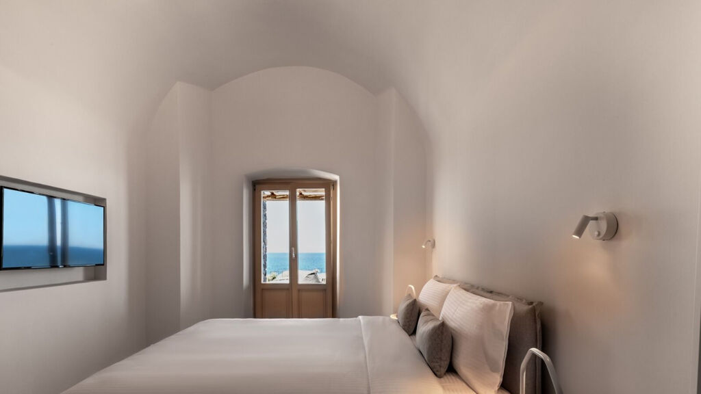 Colombo'S Beachfront