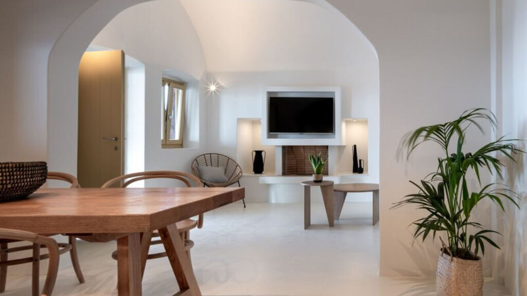 Colombo'S Beachfront