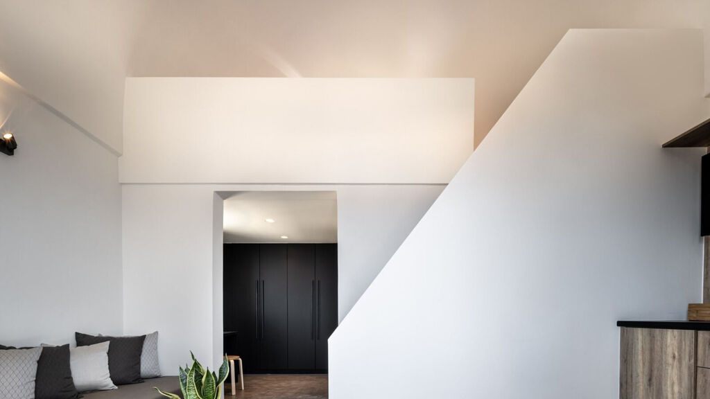 Colombo'S Beachfront