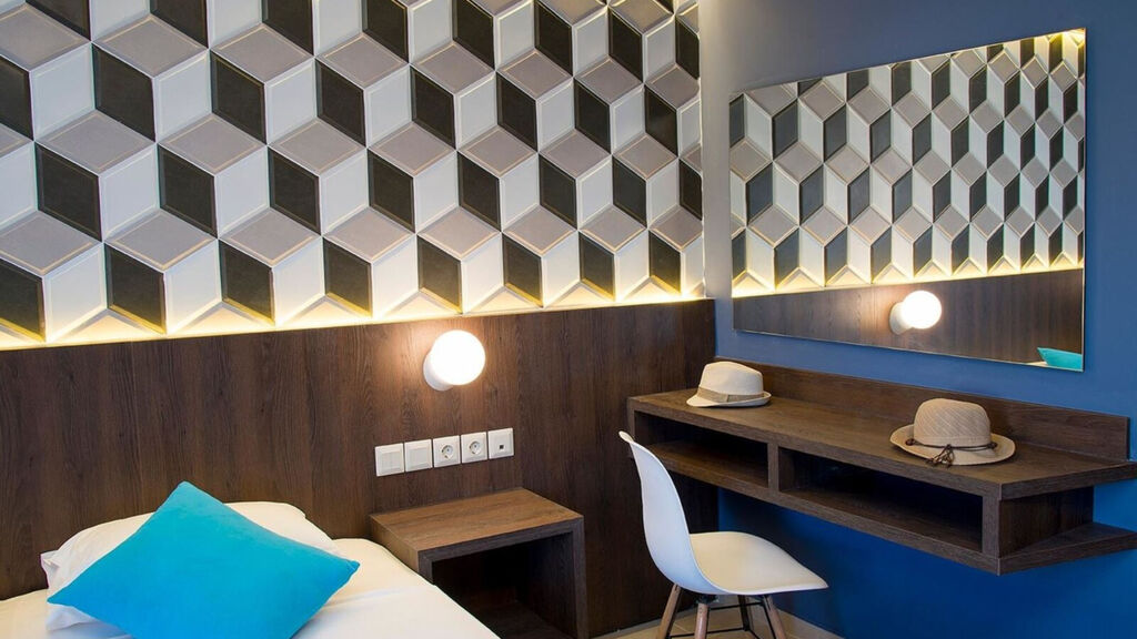 Compass Stalis Beach Hotel