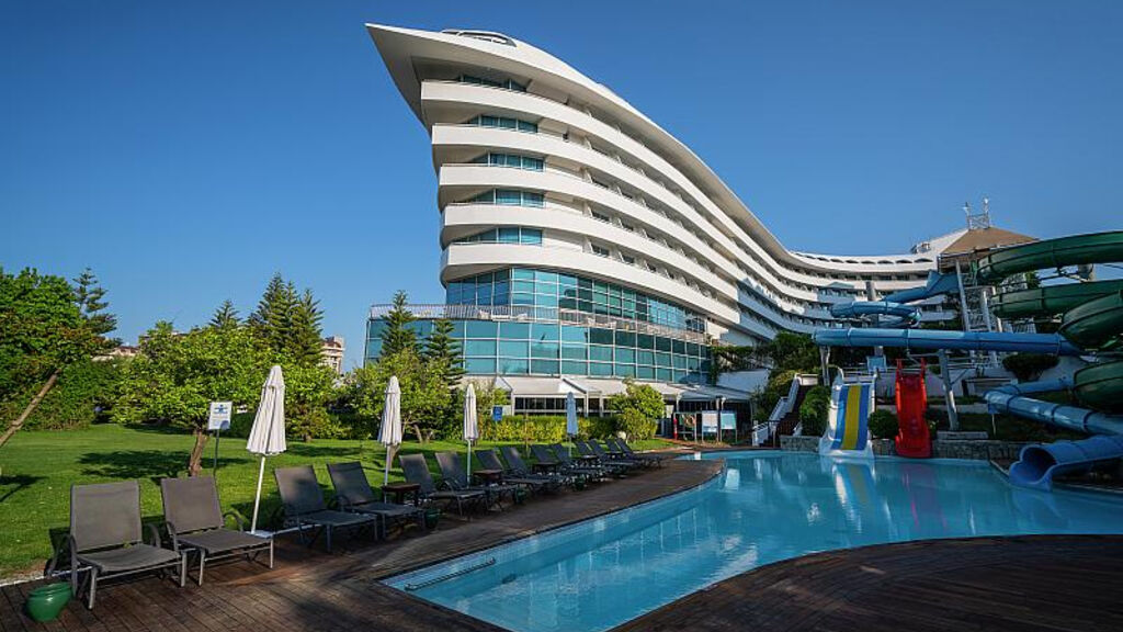 Concorde Deluxe Resort