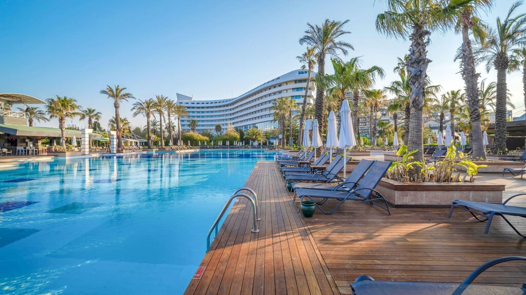 Concorde Deluxe Resort