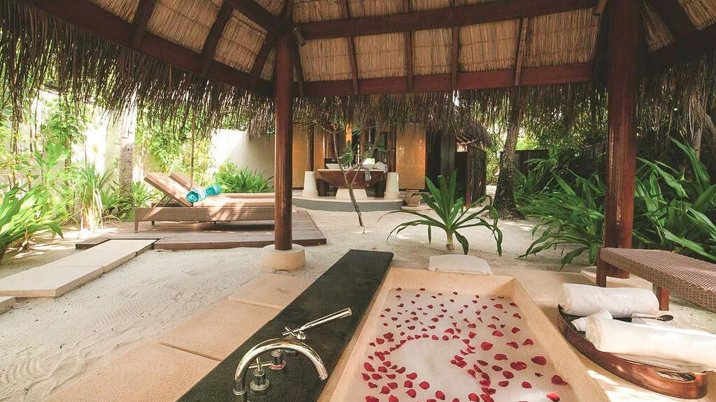 Constance Halaveli Maldives