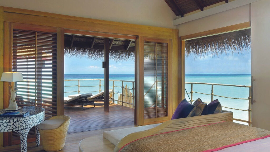 Constance Moofushi Maldives