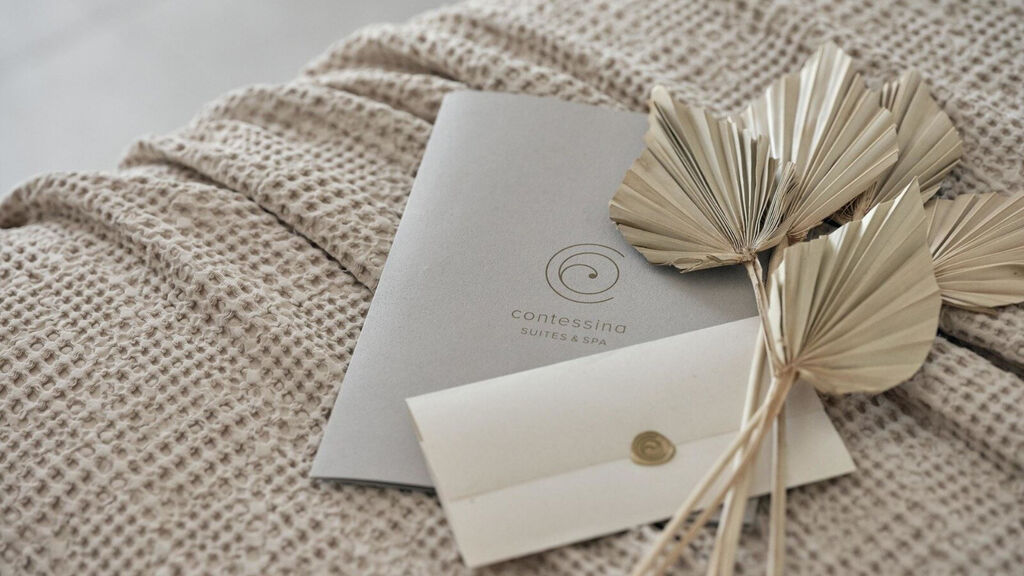 Contessina Suites